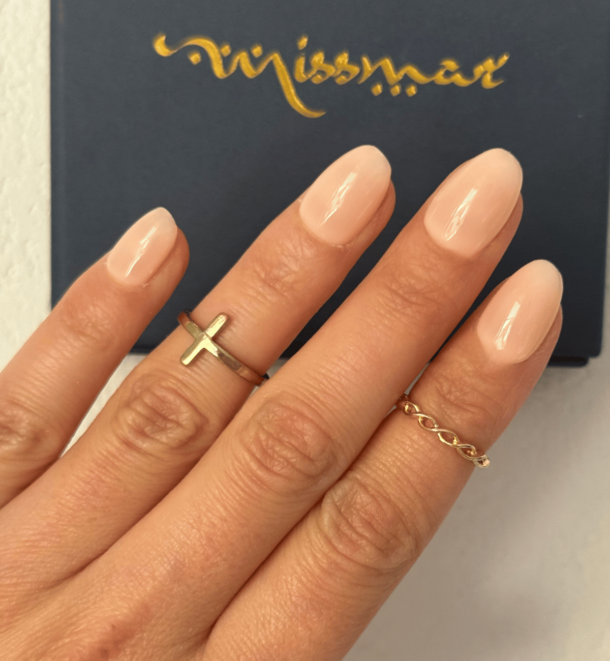 FAUX ONGLES ABRICOT NUDES ARRONDIS COURTS