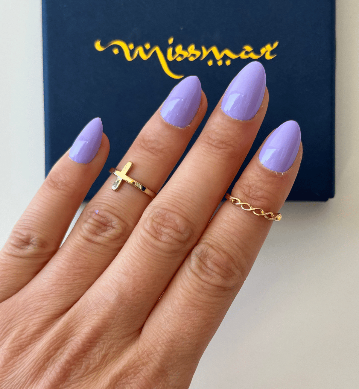 FAUX ONGLES LAVANDES AMANDES COURTS