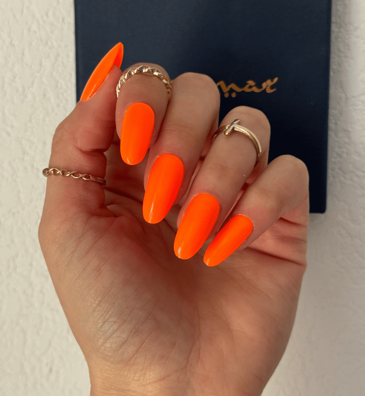 FAUX ONGLES MANDARINES ARRONDIS MEDIUM