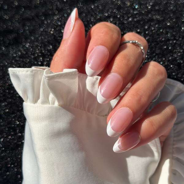 Faux Ongles French Pailletée Amande Medium