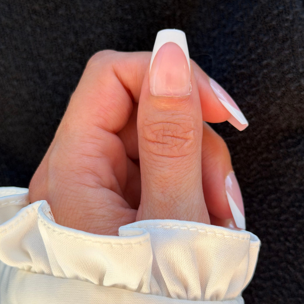 Faux Ongles French Coffin Medium