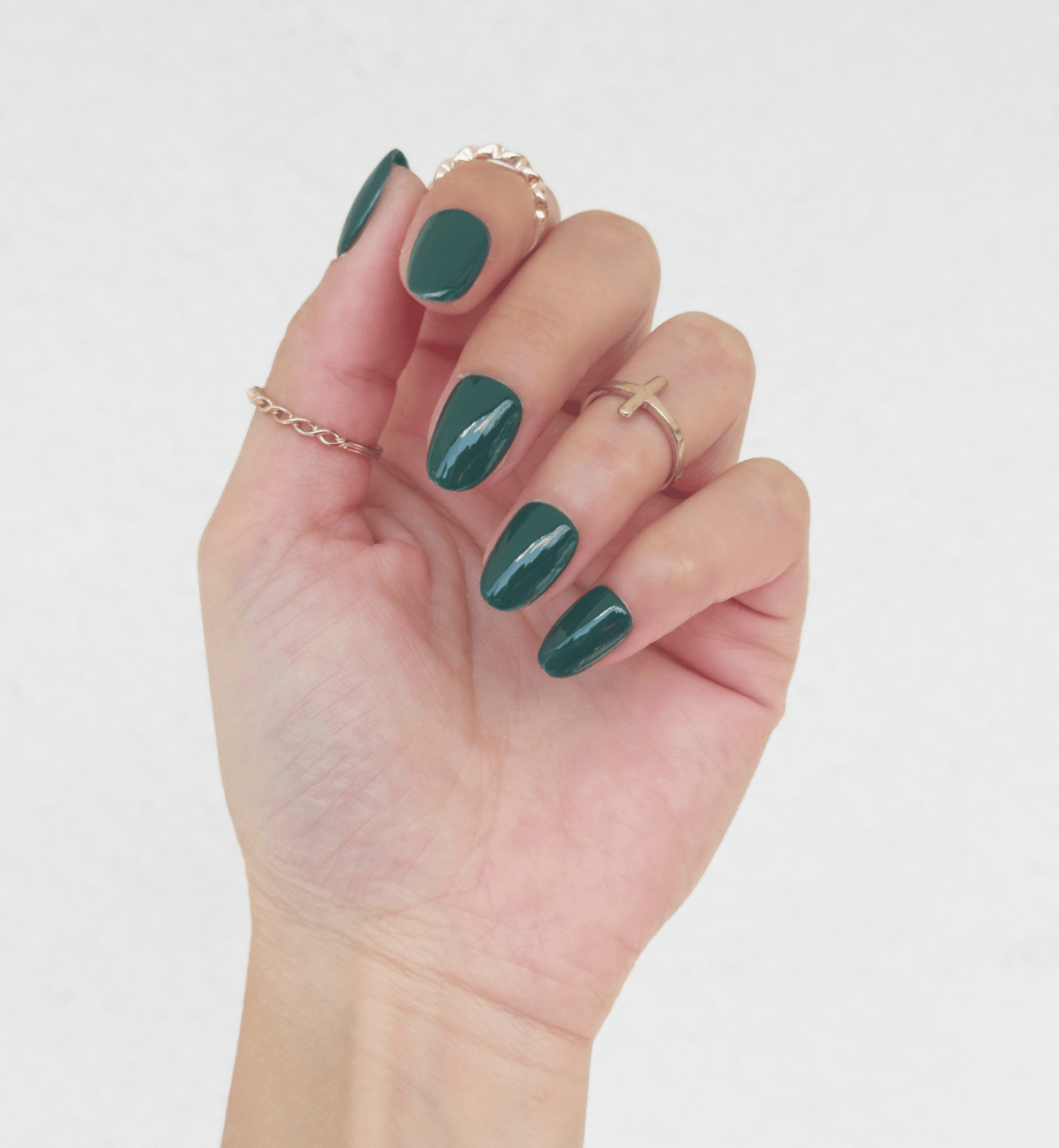 FAUX ONGLES VERTS SAPIN ARRONDIS COURTS