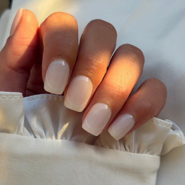 Faux ongles French milky outline carré extra court - Press-On Nails Missmar Nails