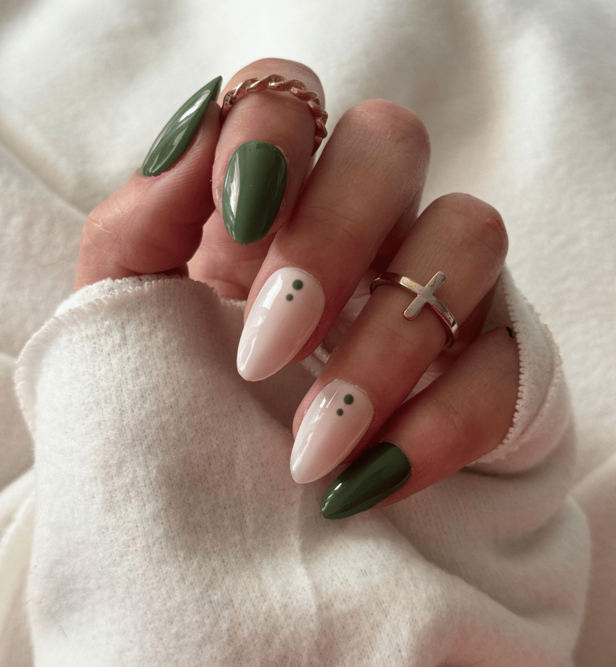 FAUX ONGLES NAILS ART AMANDES MÉDIUM