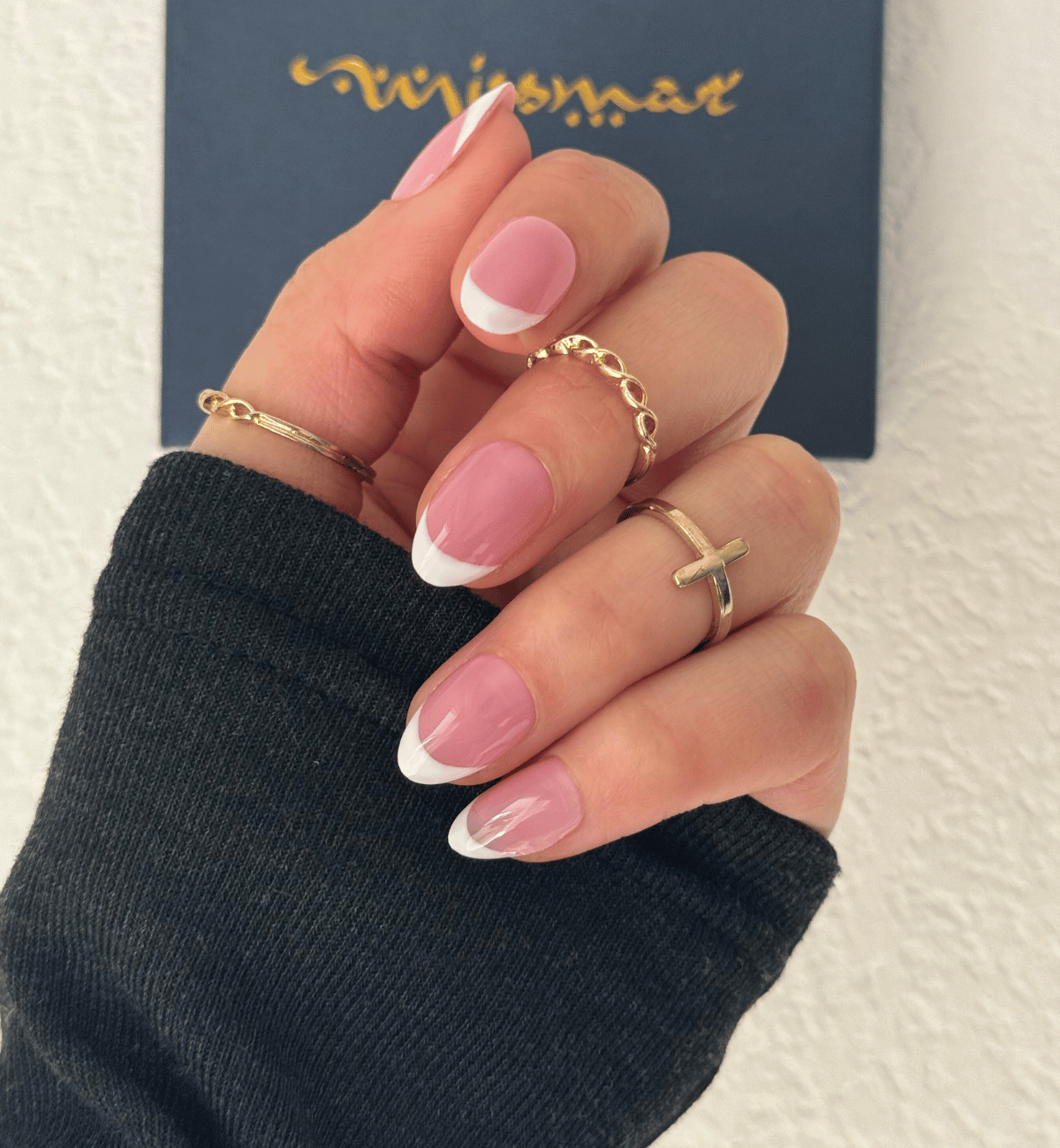 FAUX ONGLES FRENCH AMANDE COURT