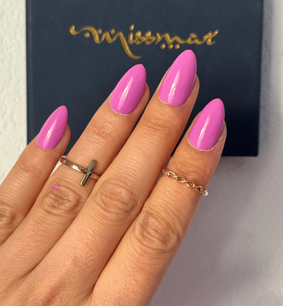 FAUX ONGLES LILAS AMANDES MÉDIUM