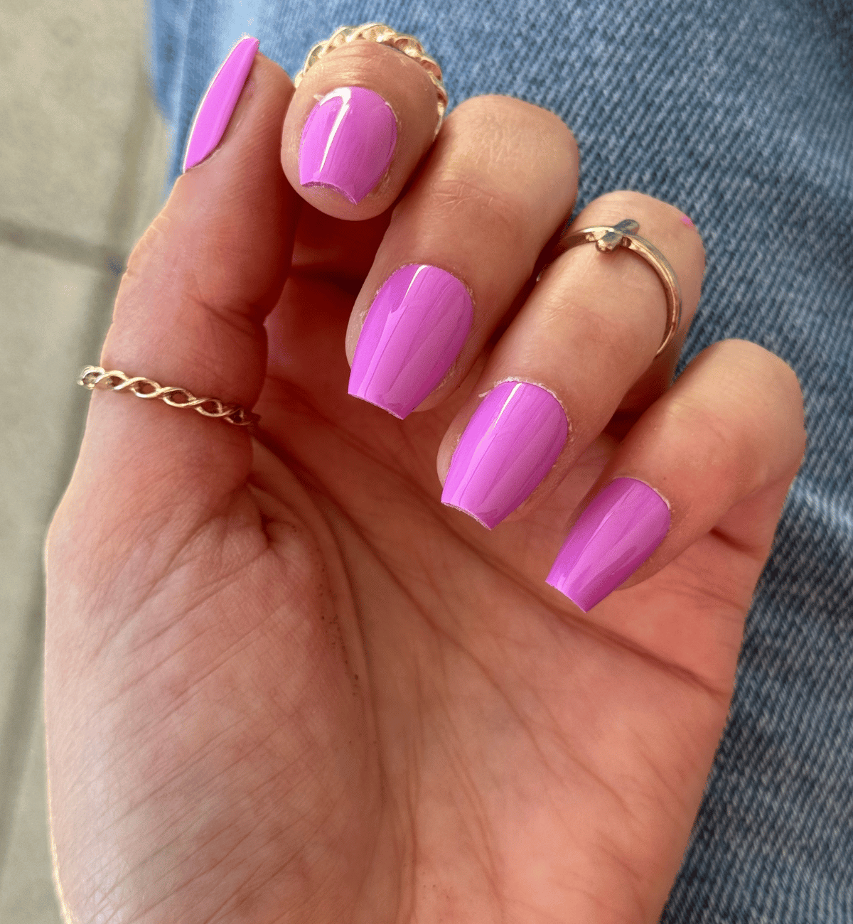 FAUX ONGLES LILAS COFFIN COURT