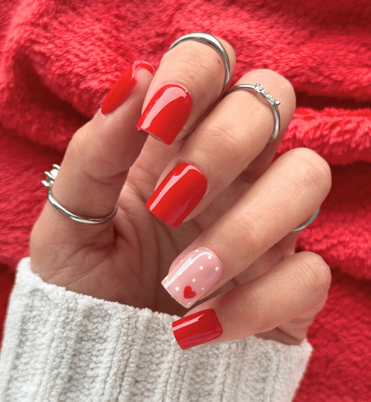 NAIL ART JULY CARRÉ COURT - ST-VALENTIN