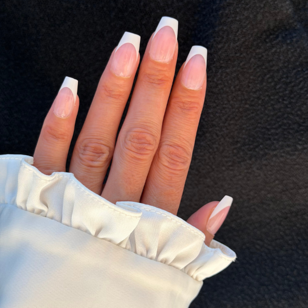 Faux Ongles French Coffin Medium