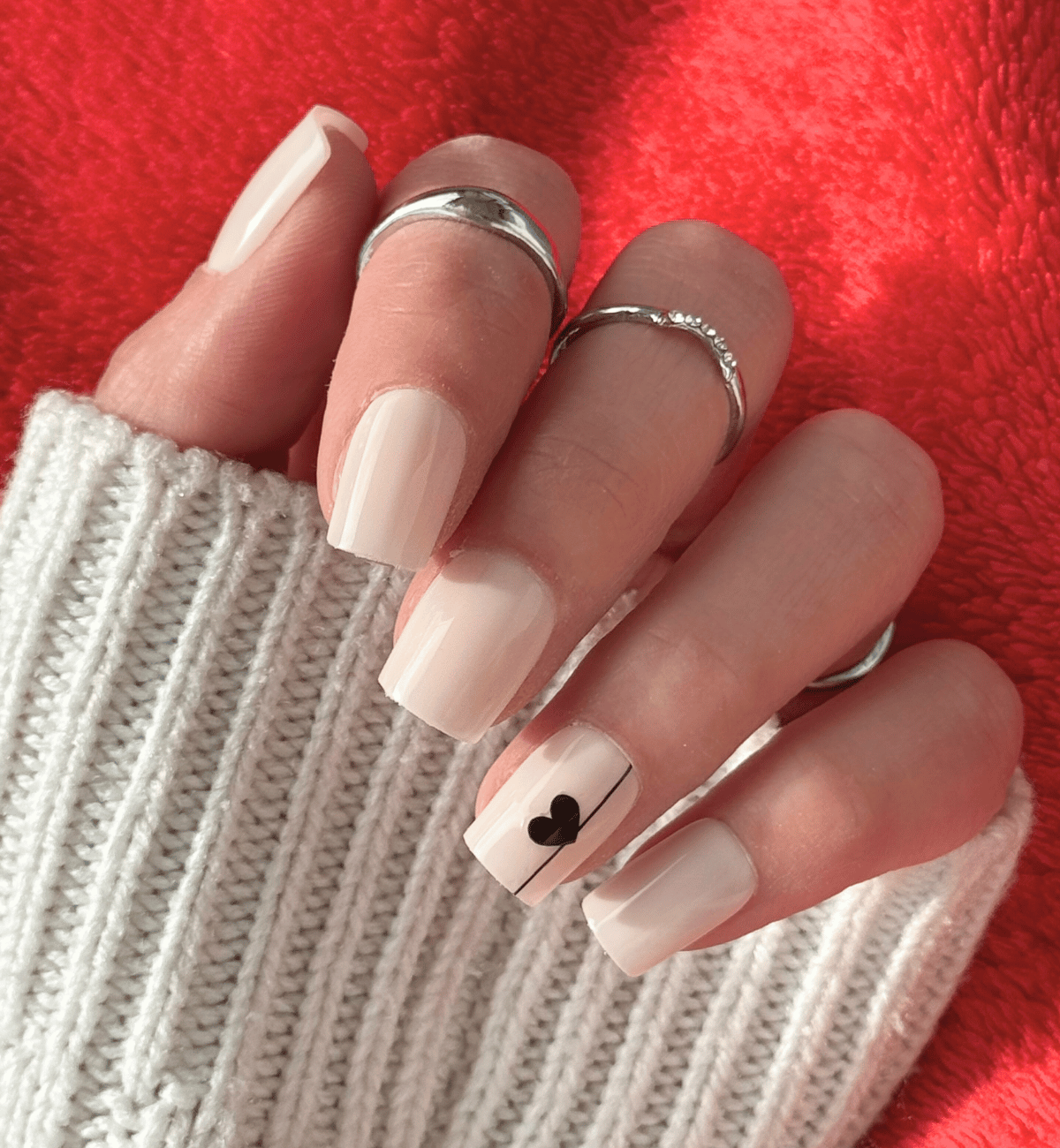 NAIL ART LOUISA CARRÉ COURT - ST-VALENTIN