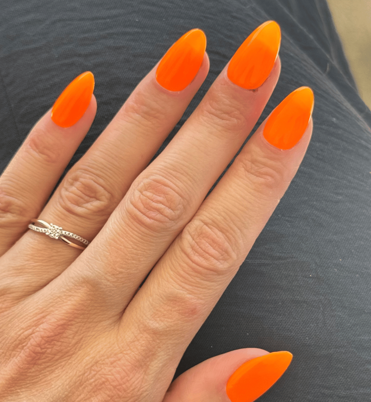 FAUX ONGLES ORANGE MANDARINE AMANDE MEDIUM